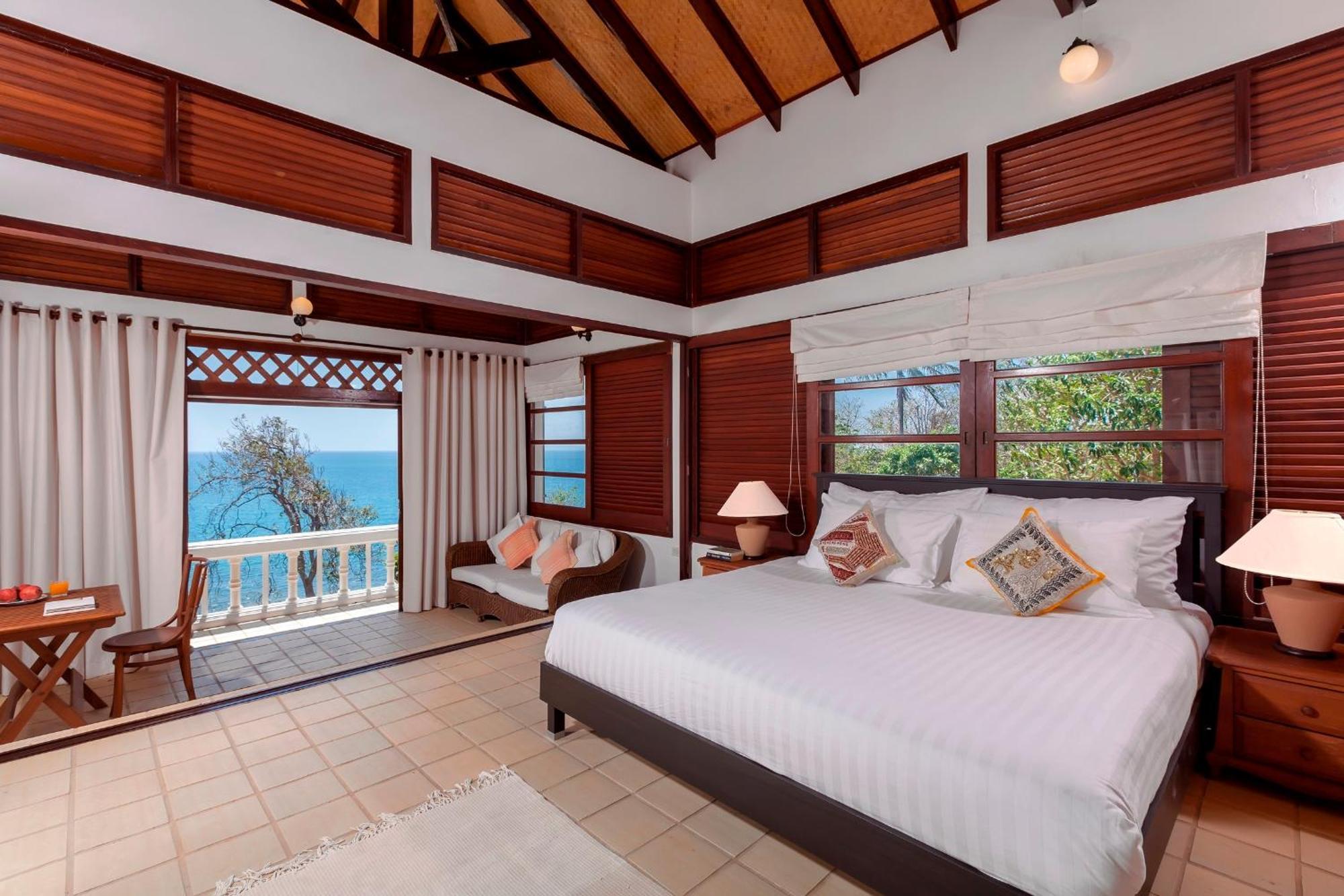 Baan Khunying - Secluded Phuket Beachfront Villa Rawai Exterior photo