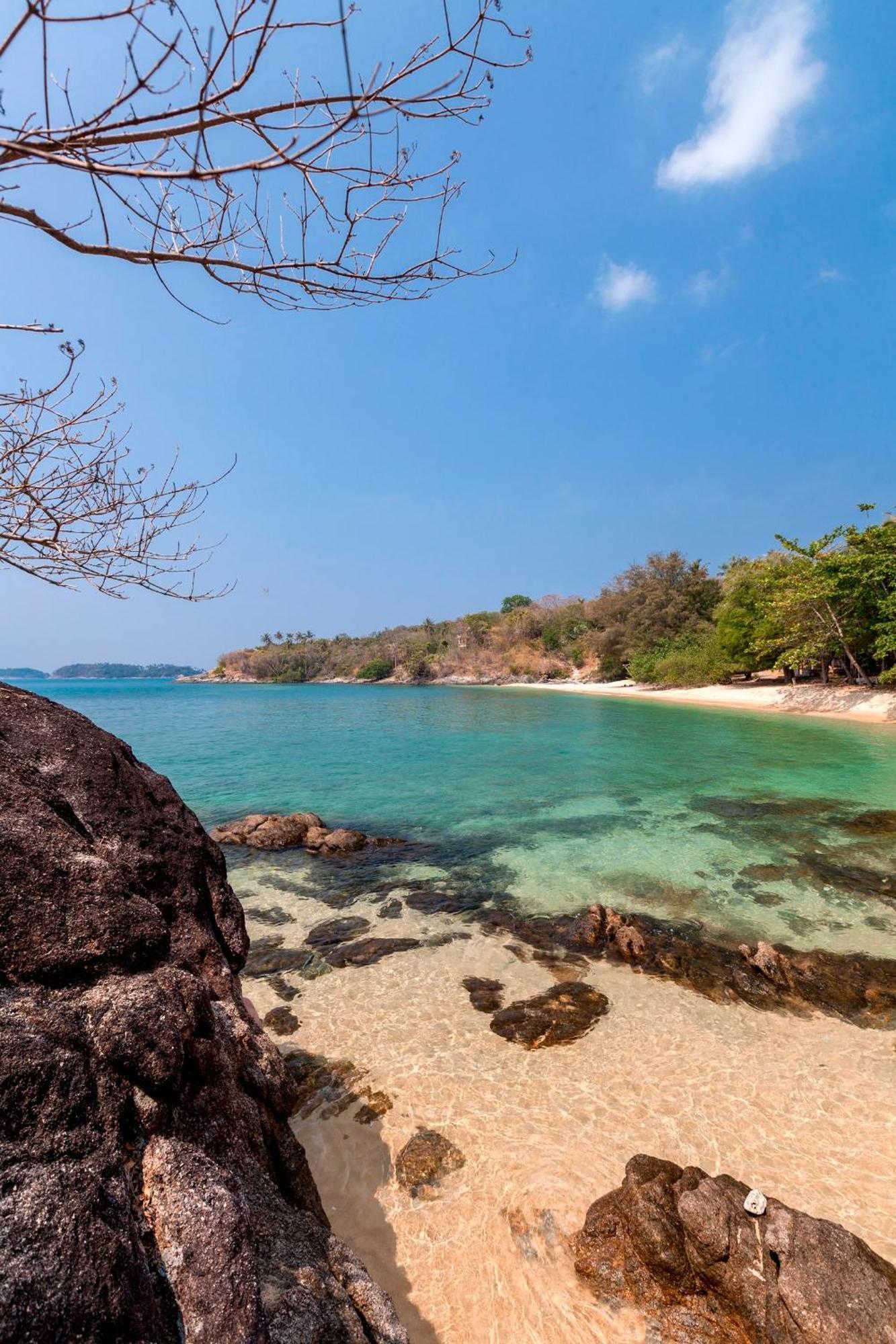 Baan Khunying - Secluded Phuket Beachfront Villa Rawai Exterior photo